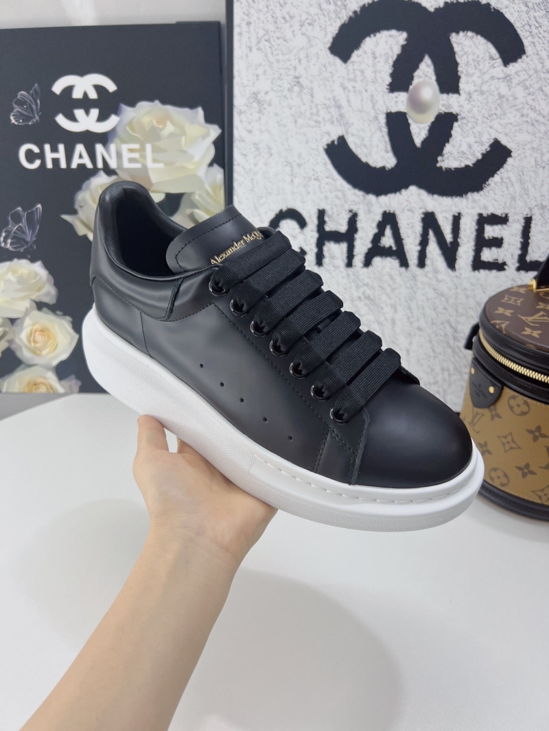 Alexander Mcqueen Casual Shoes